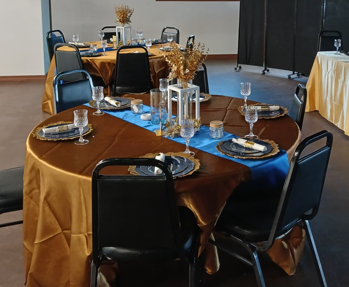 Indoor and outdoor event space at Bethel Retreat Ranch